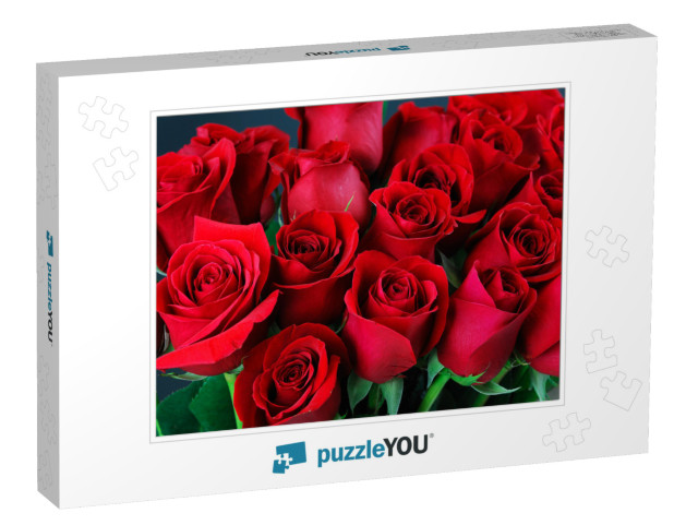 Close Up on Red Roses... Jigsaw Puzzle