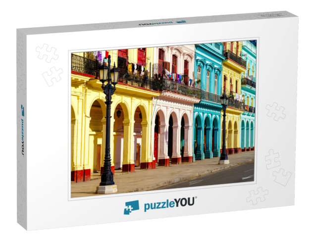 Colorful Colonial Buildings in Old Havana... Jigsaw Puzzle