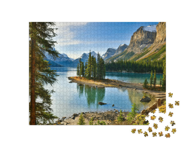 Beautiful Spirit Island in Maligne Lake, Jasper National... Jigsaw Puzzle with 1000 pieces