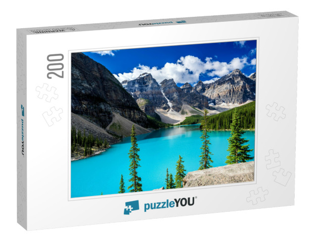 Moraine Lake in Banff National Park, Alberta, Canada... Jigsaw Puzzle with 200 pieces