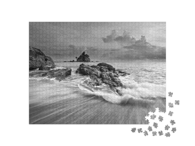 Beautiful Long Exposure Seascape in Black & White. Nature... Jigsaw Puzzle with 1000 pieces