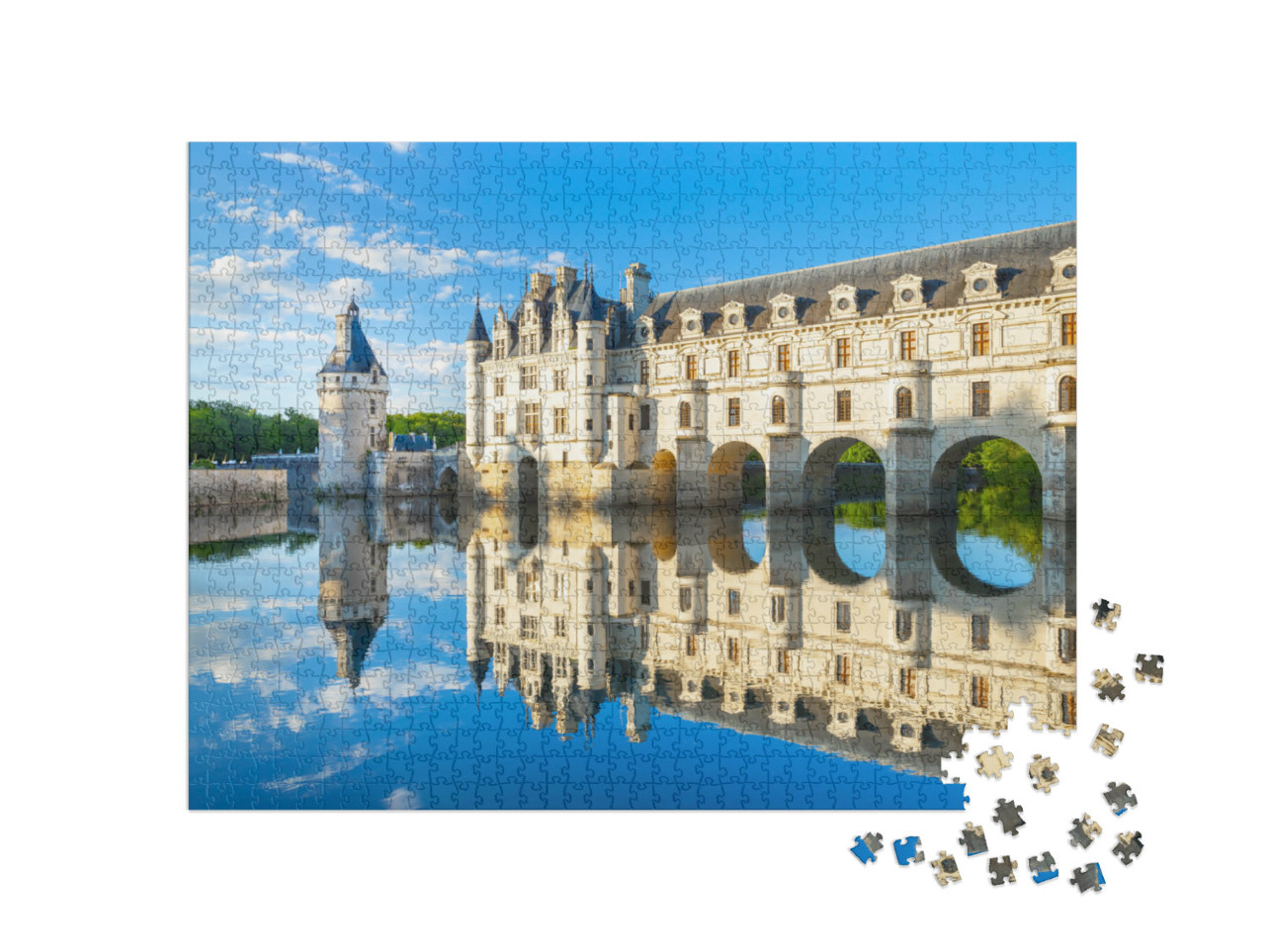 Chateau De Chenonceau is a French Castle Spanning the Riv... Jigsaw Puzzle with 1000 pieces