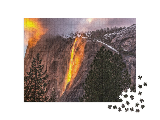 Horsetail Falls Yosemite Np... Jigsaw Puzzle with 1000 pieces