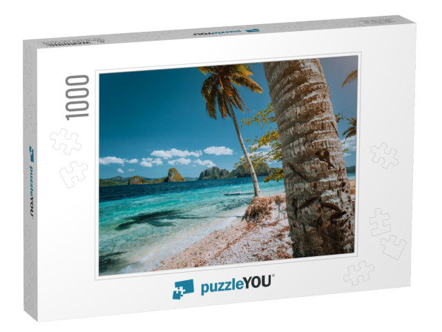 Palawan Well Known Must See Places. Palm Trees & Lonely I... Jigsaw Puzzle with 1000 pieces