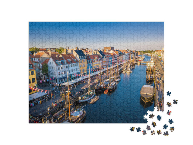 Beautiful Historical City Center. Nyhavn New Harbor Canal... Jigsaw Puzzle with 1000 pieces