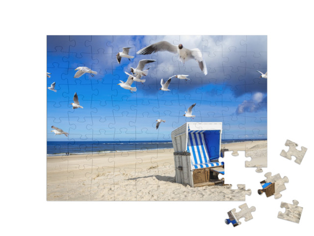 Beach in Westerland, Sylt, Germany... Jigsaw Puzzle with 100 pieces