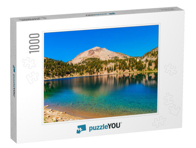 Lake Helen in Lassen Volcanic National Park, California... Jigsaw Puzzle with 1000 pieces