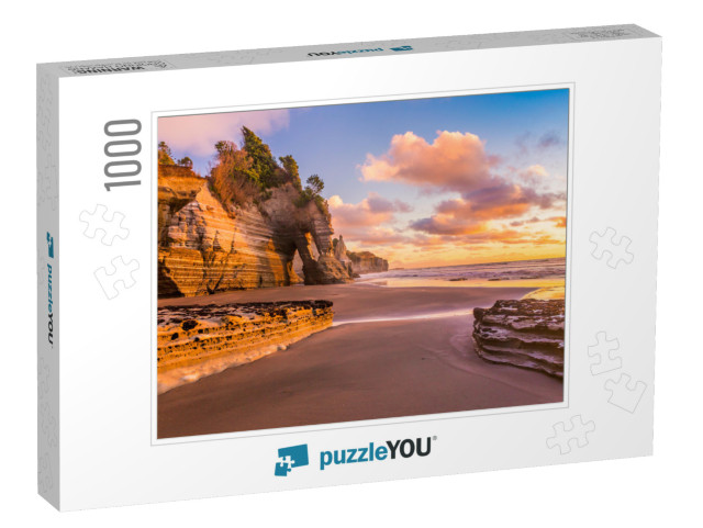 Sunset on a Rocky Beach in Taranaki District, New Zealand... Jigsaw Puzzle with 1000 pieces