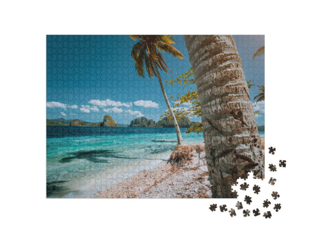 Palawan Well Known Must See Places. Palm Trees & Lonely I... Jigsaw Puzzle with 1000 pieces