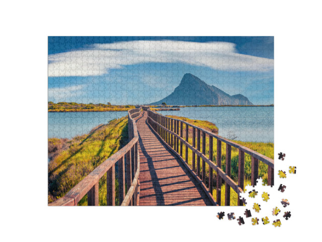 Beautiful Summer Scenery. Amazing Summer View of Spiaggia... Jigsaw Puzzle with 1000 pieces