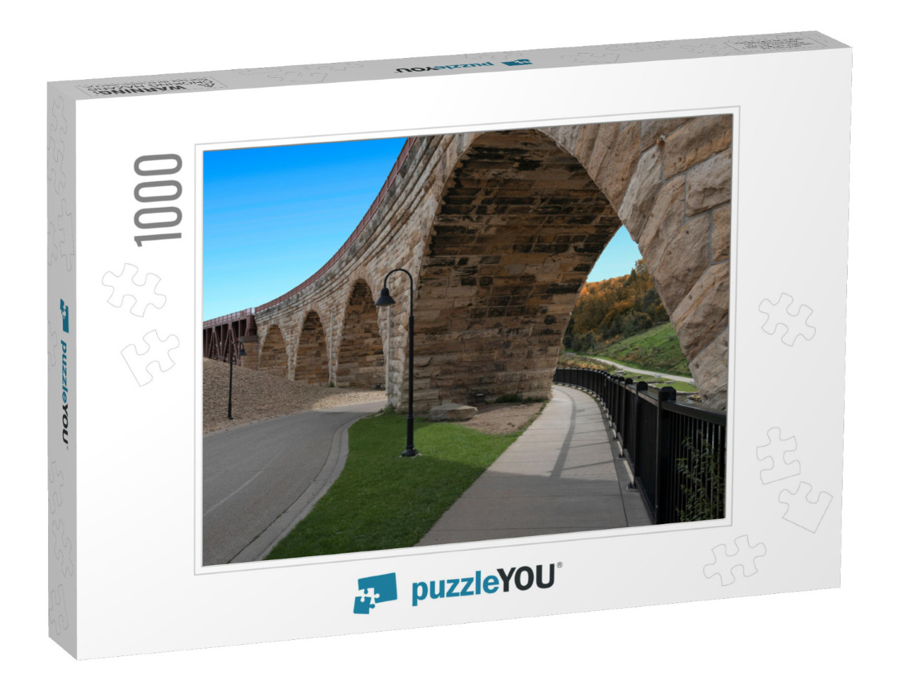 Stone Arch Bridge, Bike Path. Minneapolis, Minnesota... Jigsaw Puzzle with 1000 pieces