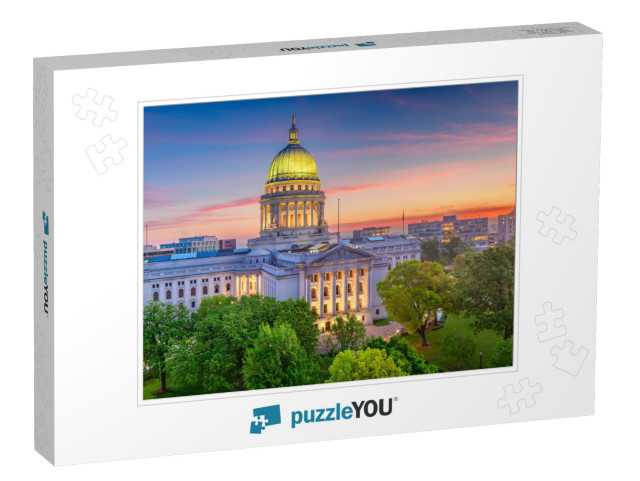 Madison, Wisconsin, USA State Capitol Building At Dusk... Jigsaw Puzzle