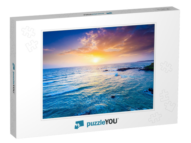 Indian Ocean on Sunset. Sri Lanka, Galle Fort... Jigsaw Puzzle