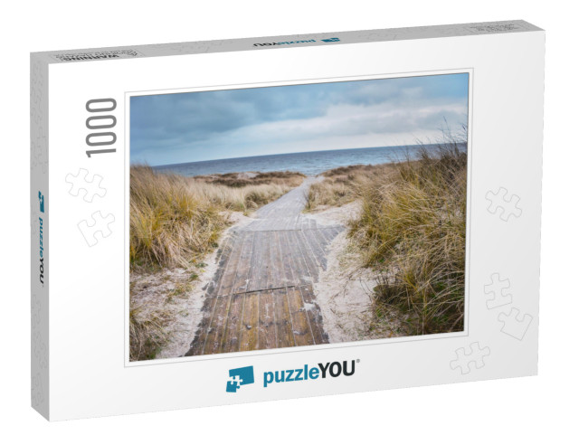 Beach of Baltic Sea in Cold Days. Original Wallpaper with... Jigsaw Puzzle with 1000 pieces