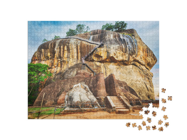 World Heritage Site Sgiriya or Lion Rock. Panorama... Jigsaw Puzzle with 1000 pieces