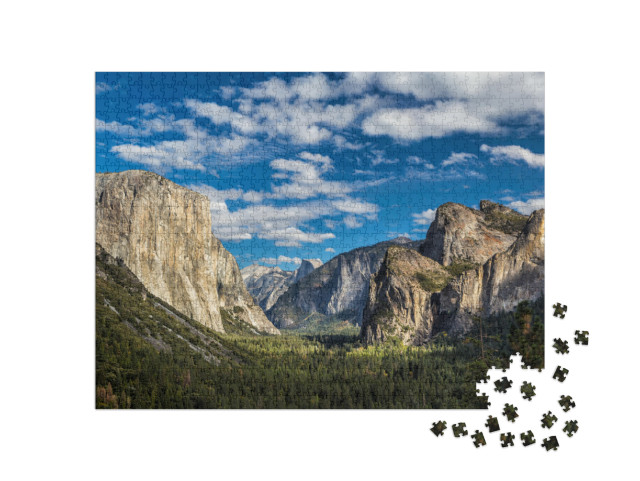 Yosemite National Park Valley from Tunnel View... Jigsaw Puzzle with 1000 pieces