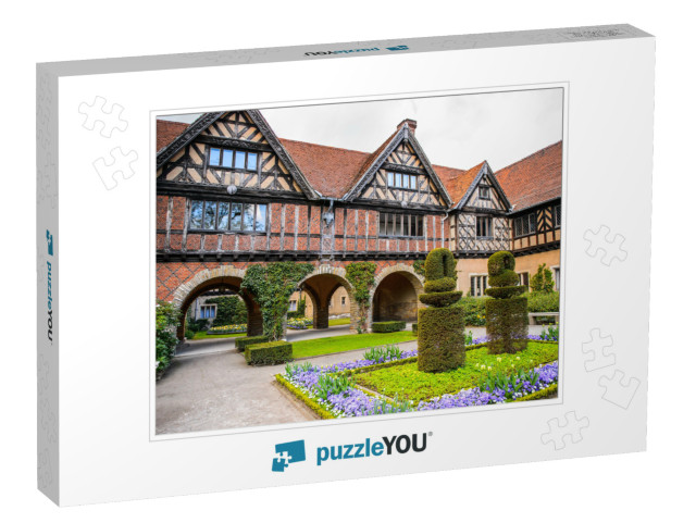 Courtyard of the Cecilienhof Palace, a Palace in Potsdam... Jigsaw Puzzle