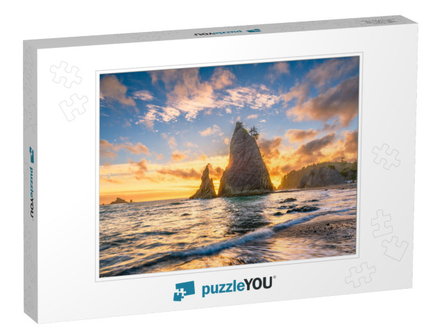 Olympic National Park, Washington, USA At Rialto Beach... Jigsaw Puzzle