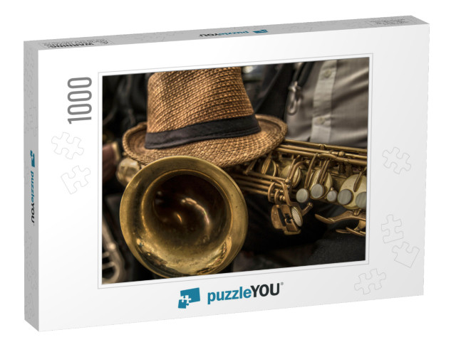 Saxophone Wind Instrument... Jigsaw Puzzle with 1000 pieces