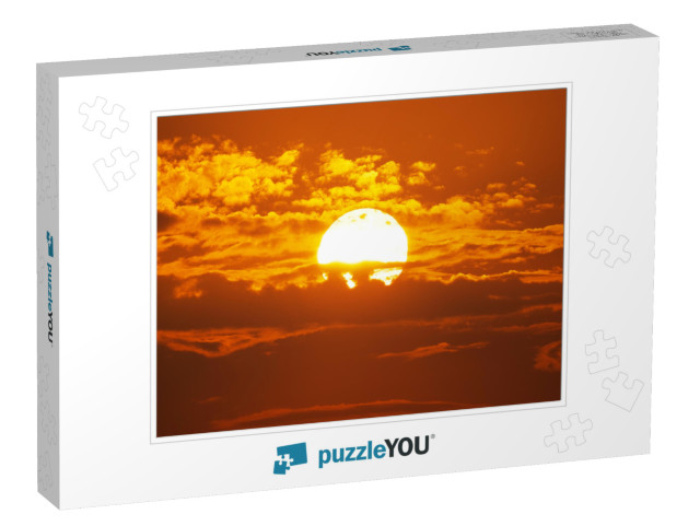 Big Sun on Sunset. Nature Composition... Jigsaw Puzzle