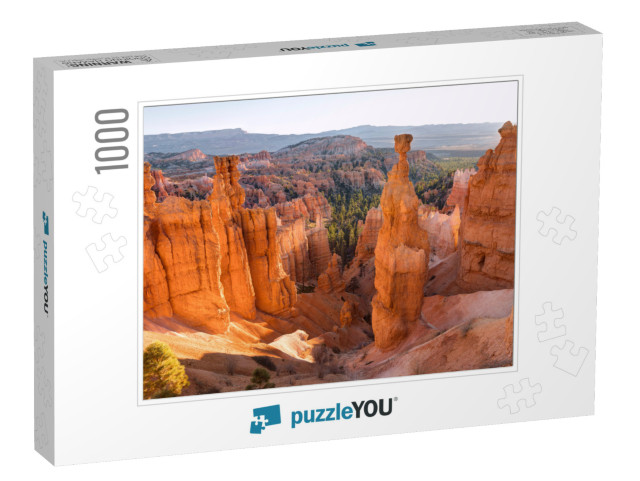 Thor's Hammer, Sunset Point, Bryce Canyon, Utah, Usa... Jigsaw Puzzle with 1000 pieces