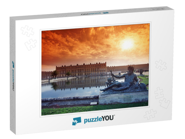 Basin & Statue in the Palace of Versailles... Jigsaw Puzzle