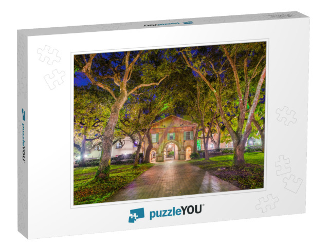 College of Charleston in Charleston, South Carolina, Usa... Jigsaw Puzzle