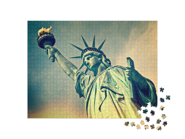 Close Up of the Statue of Liberty, New York City, Vintage... Jigsaw Puzzle with 1000 pieces