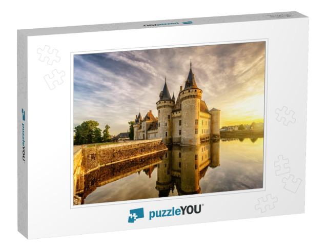 Chateau De Sully-Sur-Loire At Sunset, Loire Valley, Franc... Jigsaw Puzzle