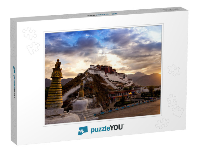 Potala Palace At Sunrise in Lhasa, Tibet... Jigsaw Puzzle