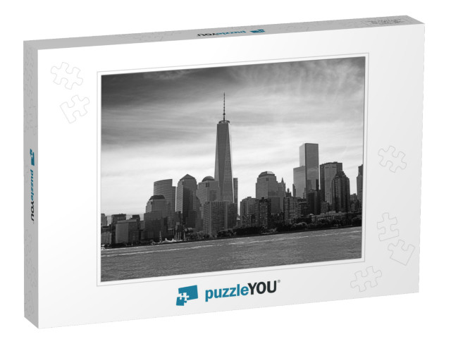 Lower Manhattan & One World Trade Center in New York City... Jigsaw Puzzle