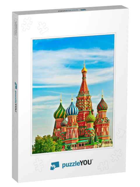 St Basils Cathedral on Red Square in Moscow... Jigsaw Puzzle