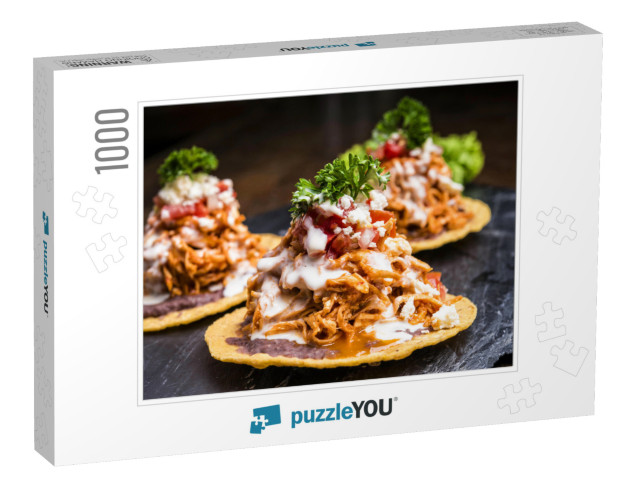 Tostadas Mexican Style with Chicken... Jigsaw Puzzle with 1000 pieces