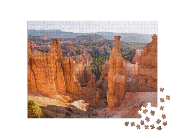 Thor's Hammer, Sunset Point, Bryce Canyon, Utah, Usa... Jigsaw Puzzle with 1000 pieces